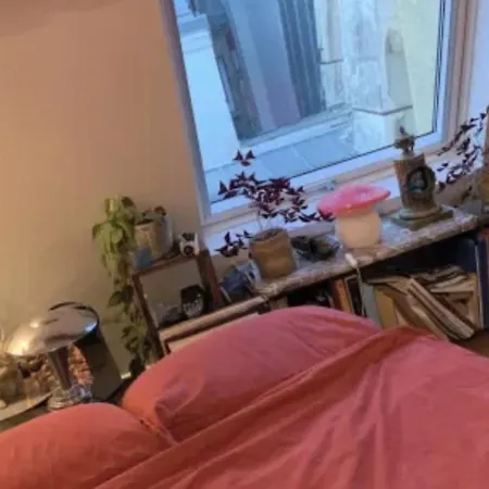 Homestay Sous Les Toits De Shared Place Paris
